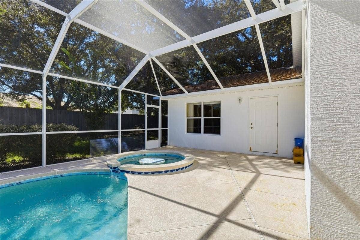 22 BASSETT LANE, Palm Coast, FL 32137 22 BASSETT LANE, Palm Coast, FL 32137