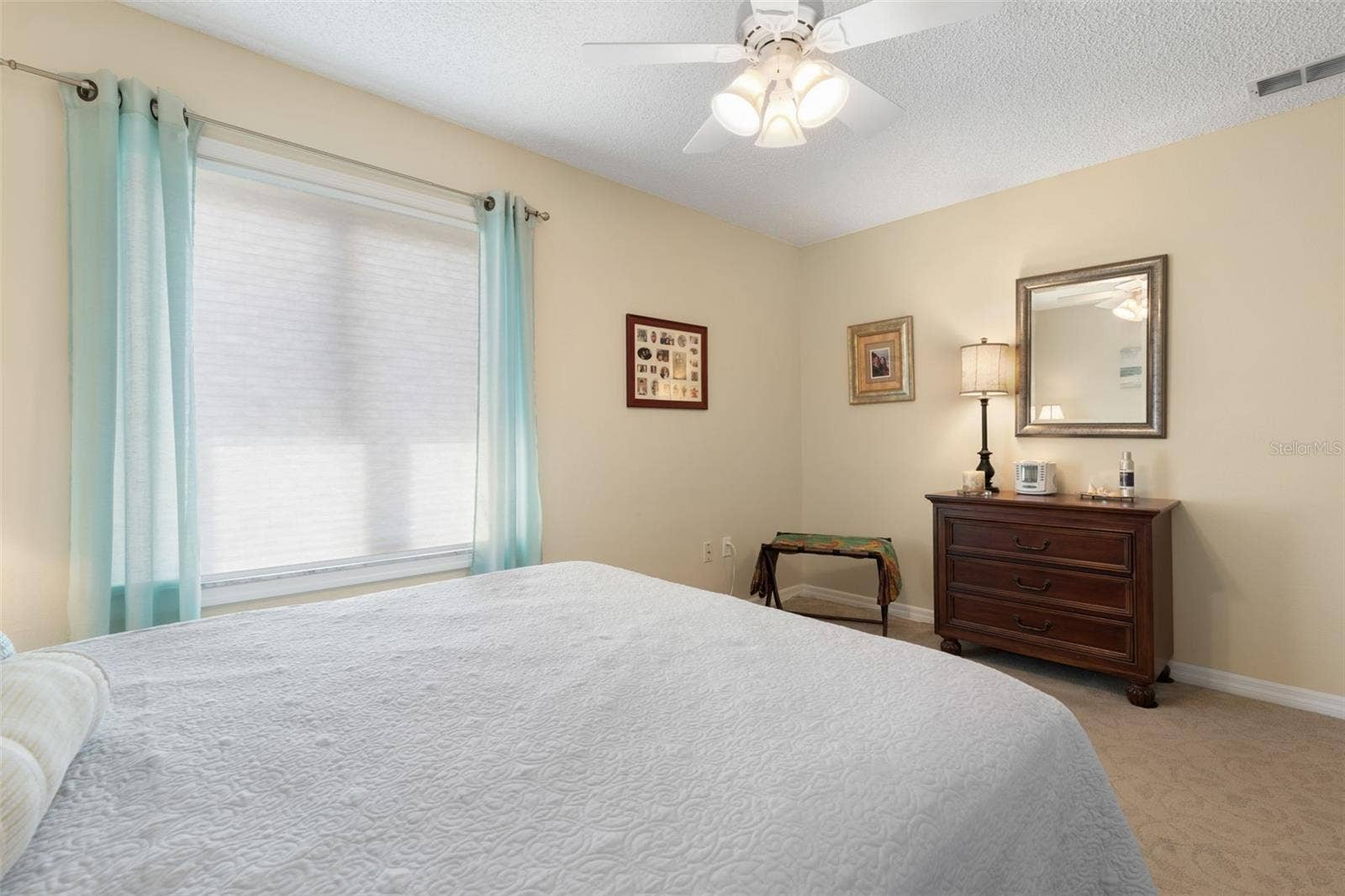Guest Bedroom #1