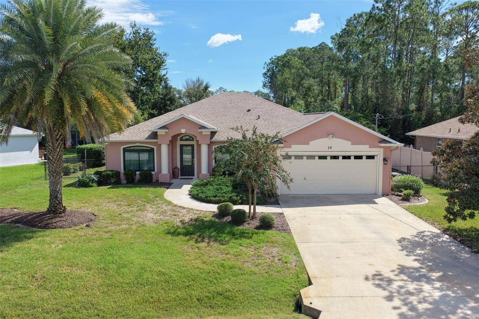 mention golf communityWelcome to your new home in the desirable Cypress Knoll golf community! Step inside and discover a beautifully updated residence featuring modern upgrades, inviting spaces, and thoughtful touches throughout.