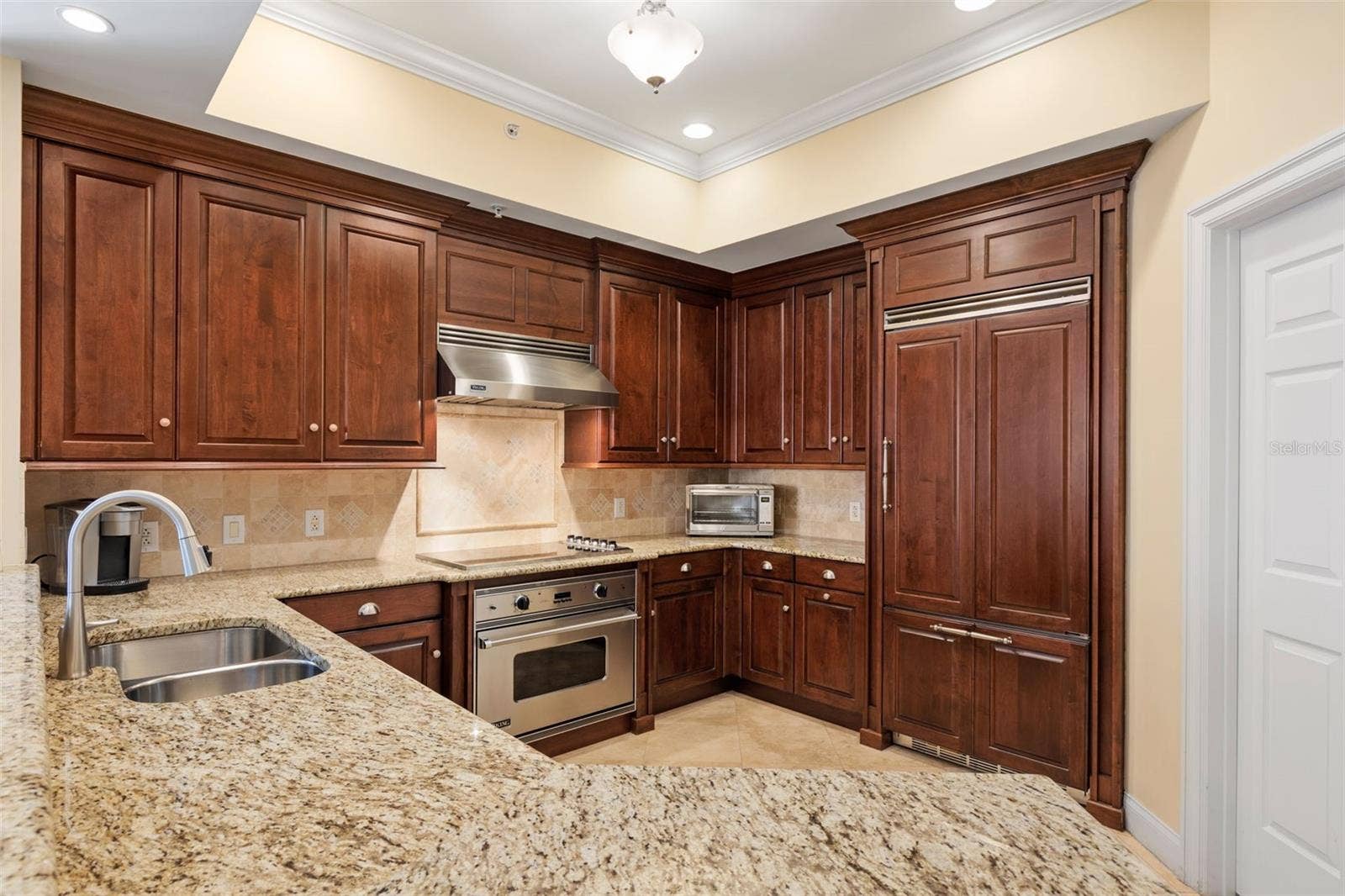 200 OCEAN CREST DRIVE, #553, Palm Coast, FL 32137 200 OCEAN CREST DRIVE, #553, Palm Coast, FL 32137