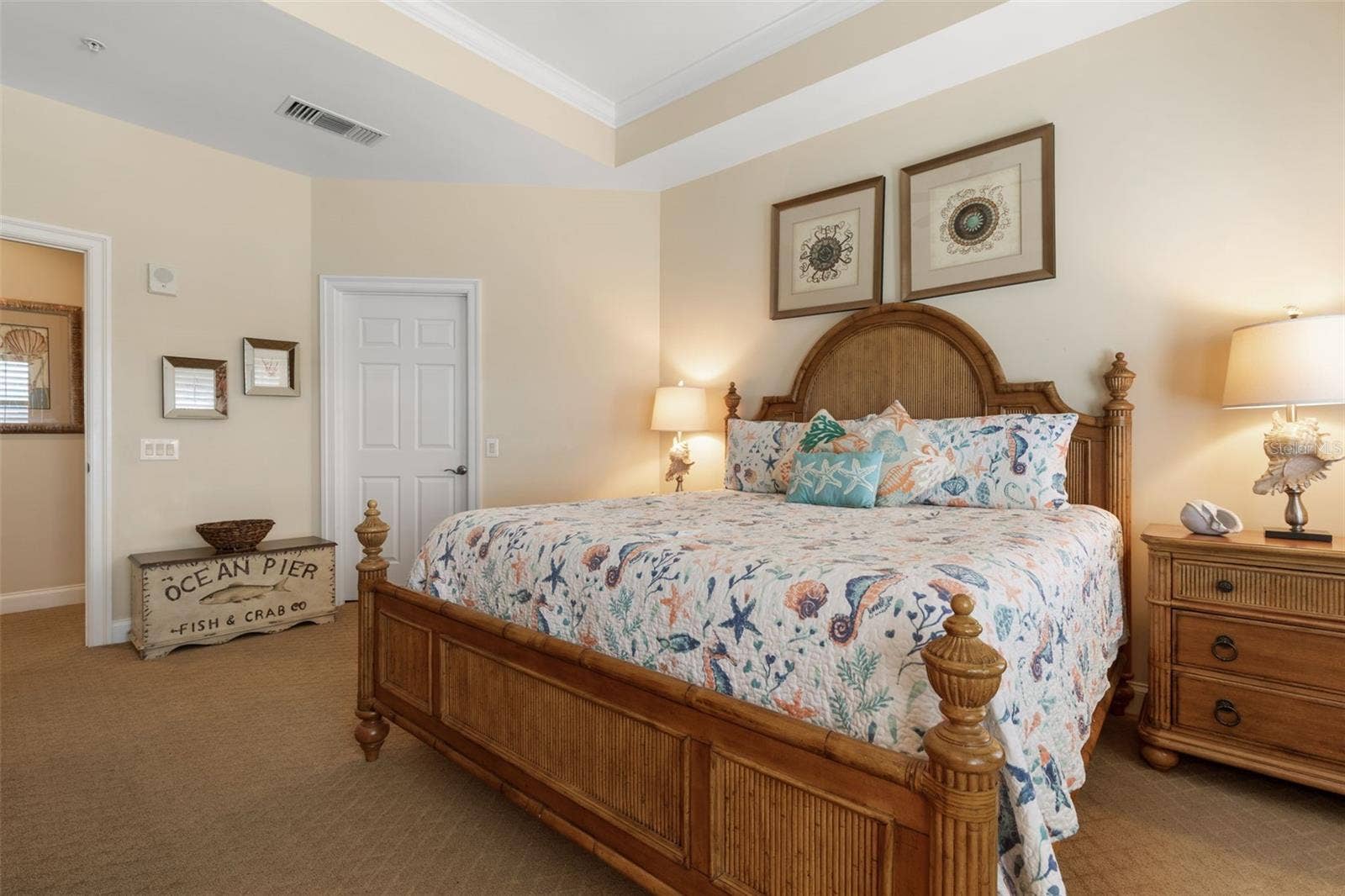 200 OCEAN CREST DRIVE, #553, Palm Coast, FL 32137 200 OCEAN CREST DRIVE, #553, Palm Coast, FL 32137
