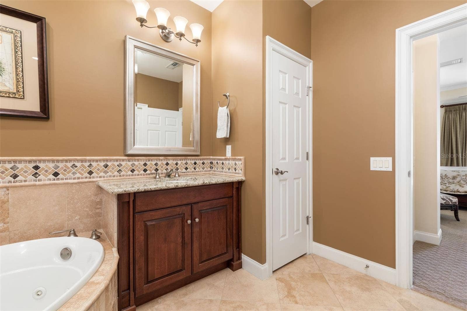 200 OCEAN CREST DRIVE, #553, Palm Coast, FL 32137 200 OCEAN CREST DRIVE, #553, Palm Coast, FL 32137