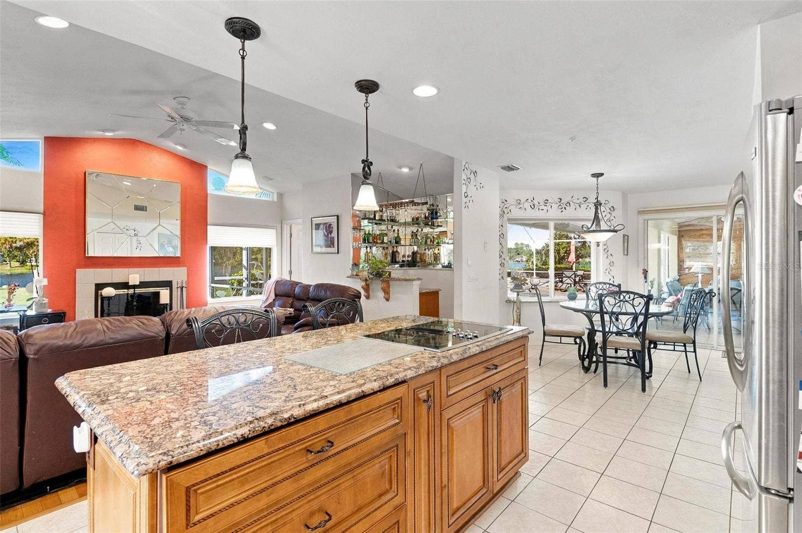 14 BILL COURT, Palm Coast, FL 32137 14 BILL COURT, Palm Coast, FL 32137