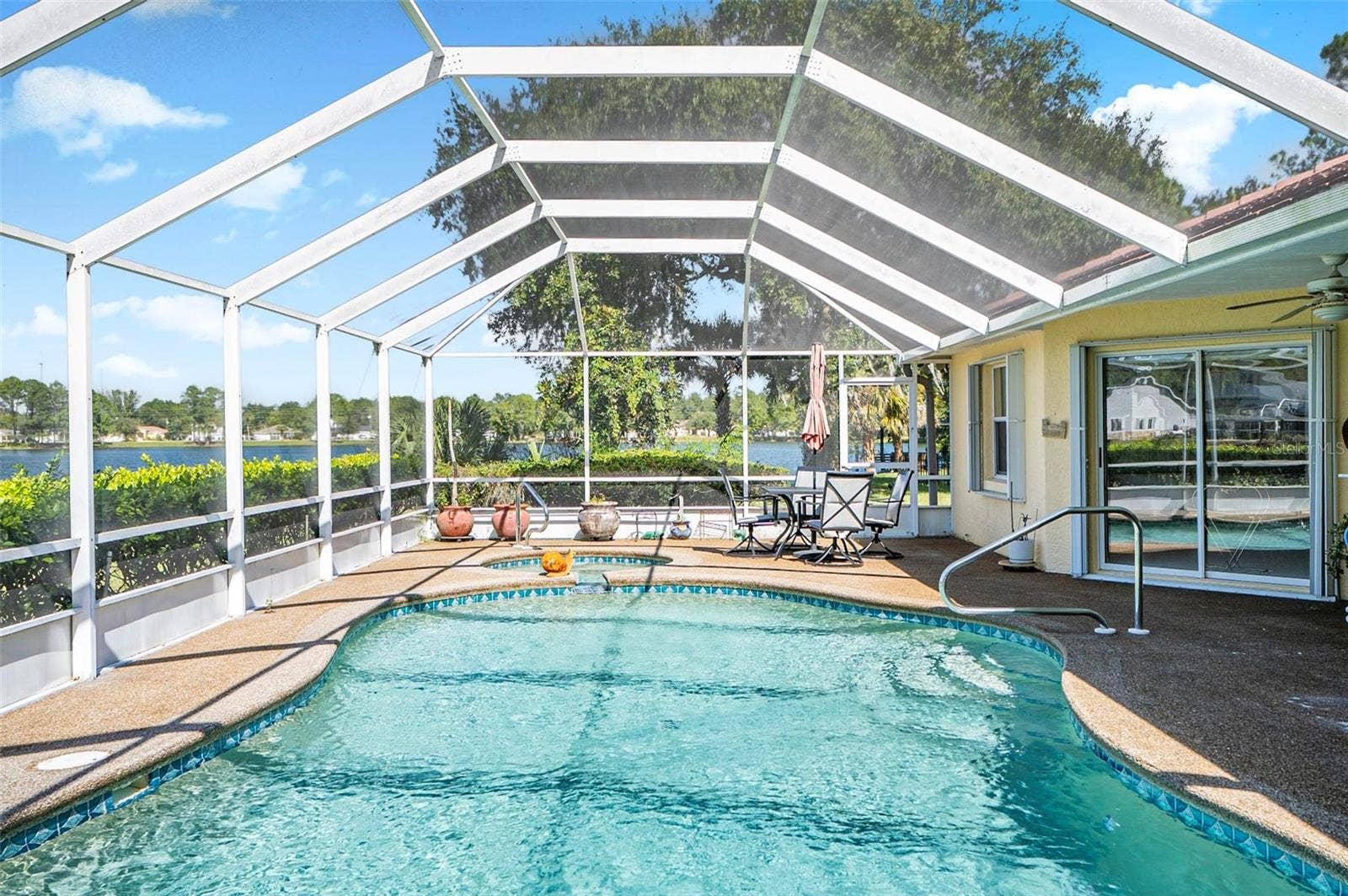14 BILL COURT, Palm Coast, FL 32137 14 BILL COURT, Palm Coast, FL 32137