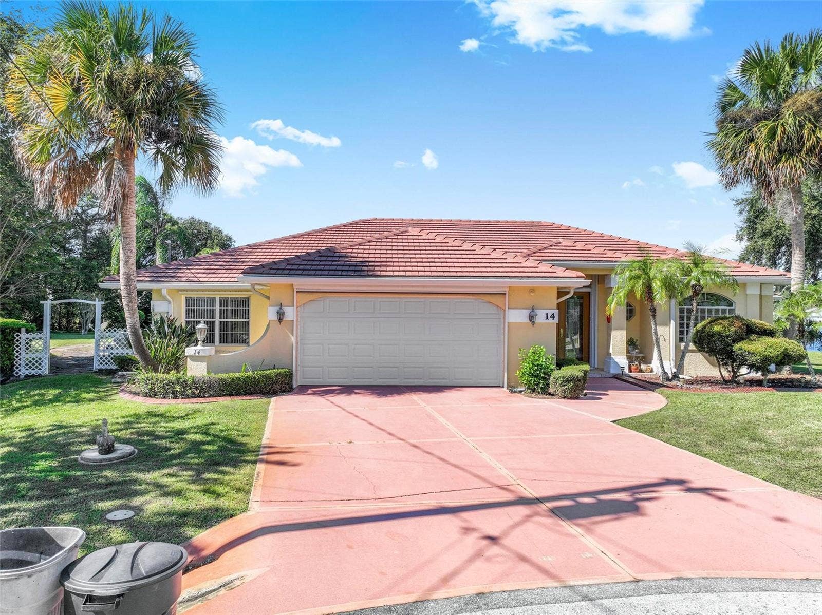 14 BILL COURT, Palm Coast, FL 32137 14 BILL COURT, Palm Coast, FL 32137