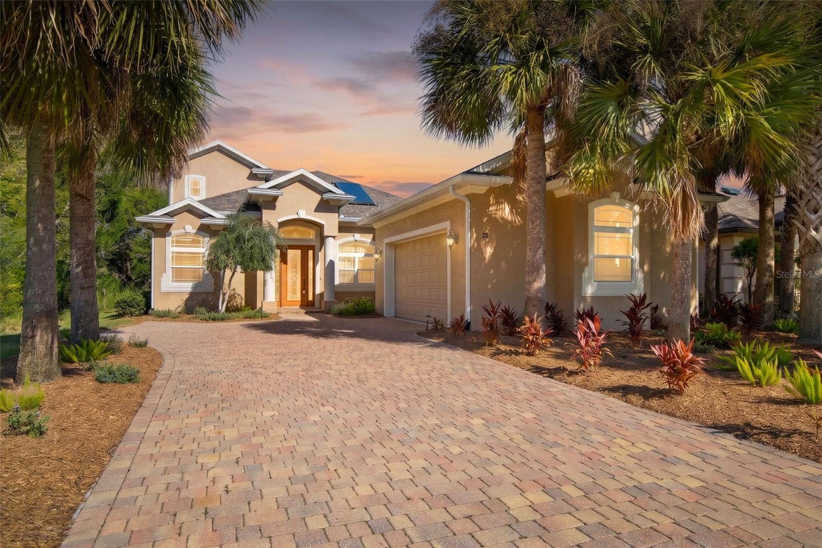 25 EMERALD LAKE COURT, Palm Coast, FL 32137 It's More Than a Home. It's a Lifestyle.