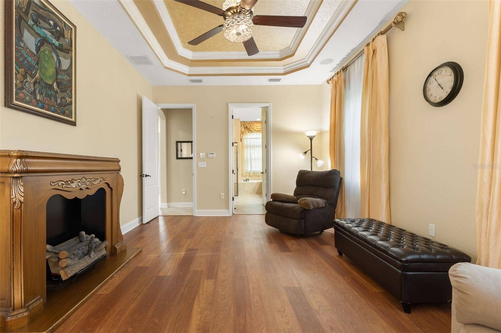 25 EMERALD LAKE COURT, Palm Coast, FL 32137 Another perspective highlights the generous floor space and convenient access to the adjoining primary bathroom.