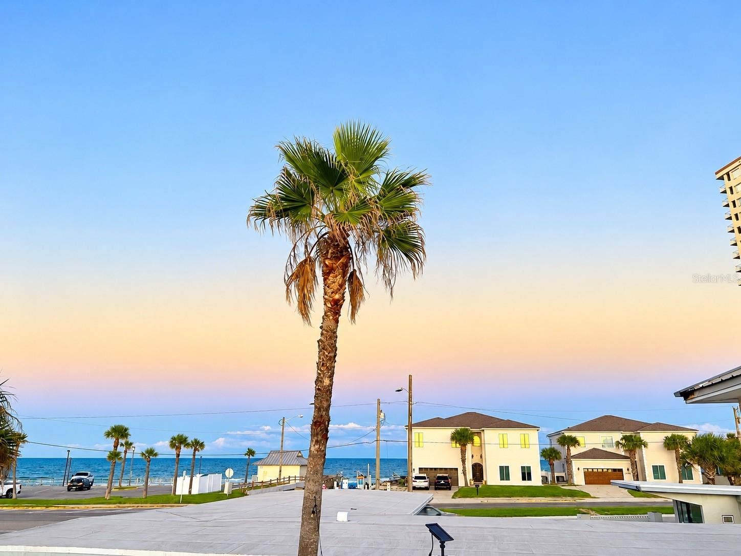 381 BOYLSTON AVENUE, Daytona Beach, FL 32118