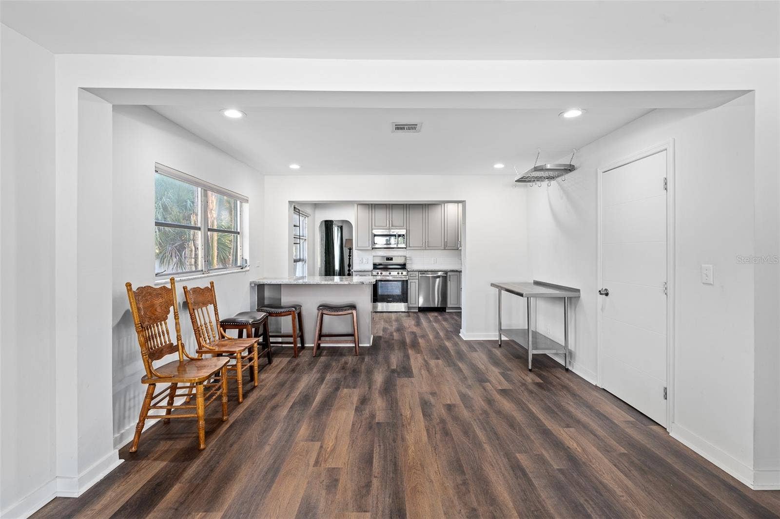 231 N RIDGEWOOD AVENUE, Ormond Beach, FL 32174 231 N RIDGEWOOD AVENUE, Ormond Beach, FL 32174
