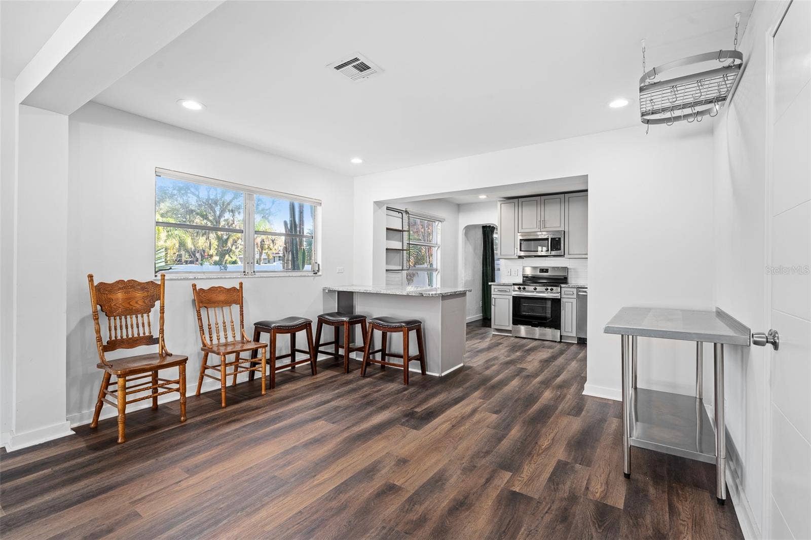 231 N RIDGEWOOD AVENUE, Ormond Beach, FL 32174 231 N RIDGEWOOD AVENUE, Ormond Beach, FL 32174