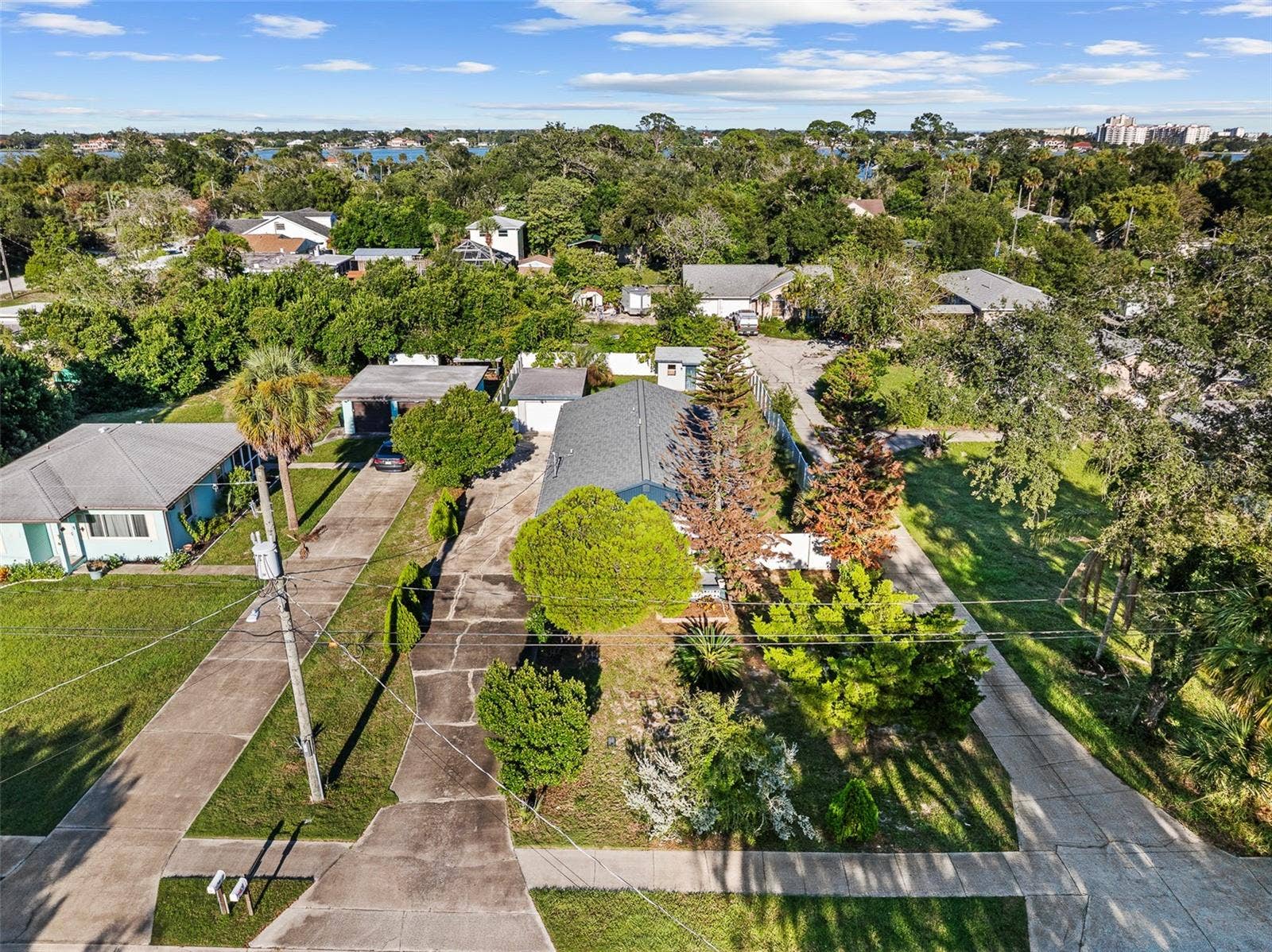 231 N RIDGEWOOD AVENUE, Ormond Beach, FL 32174 231 N RIDGEWOOD AVENUE, Ormond Beach, FL 32174
