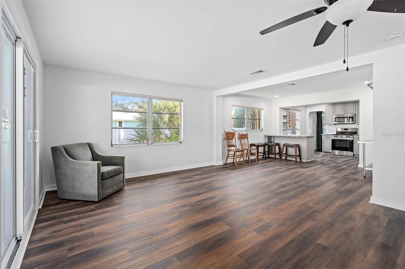 231 N RIDGEWOOD AVENUE, Ormond Beach, FL 32174 231 N RIDGEWOOD AVENUE, Ormond Beach, FL 32174