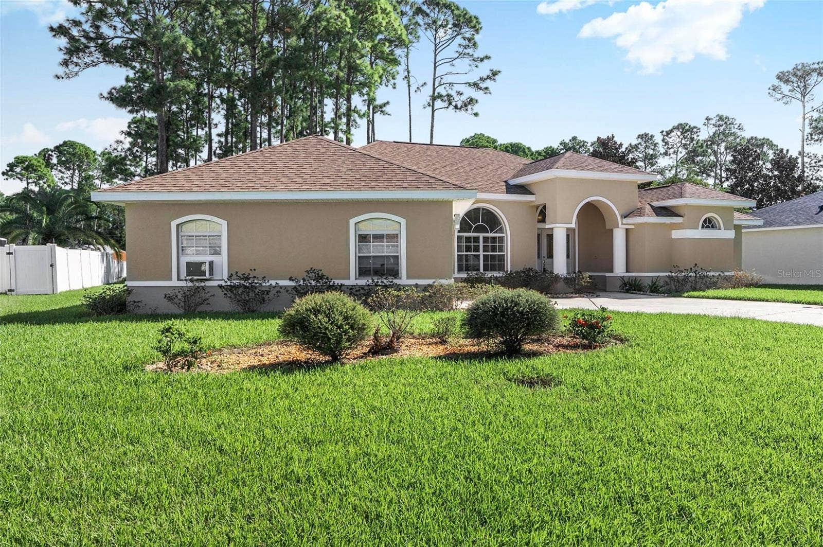 136 BOULDER ROCK DRIVE, Palm Coast, FL 32137 136 BOULDER ROCK DRIVE, Palm Coast, FL 32137