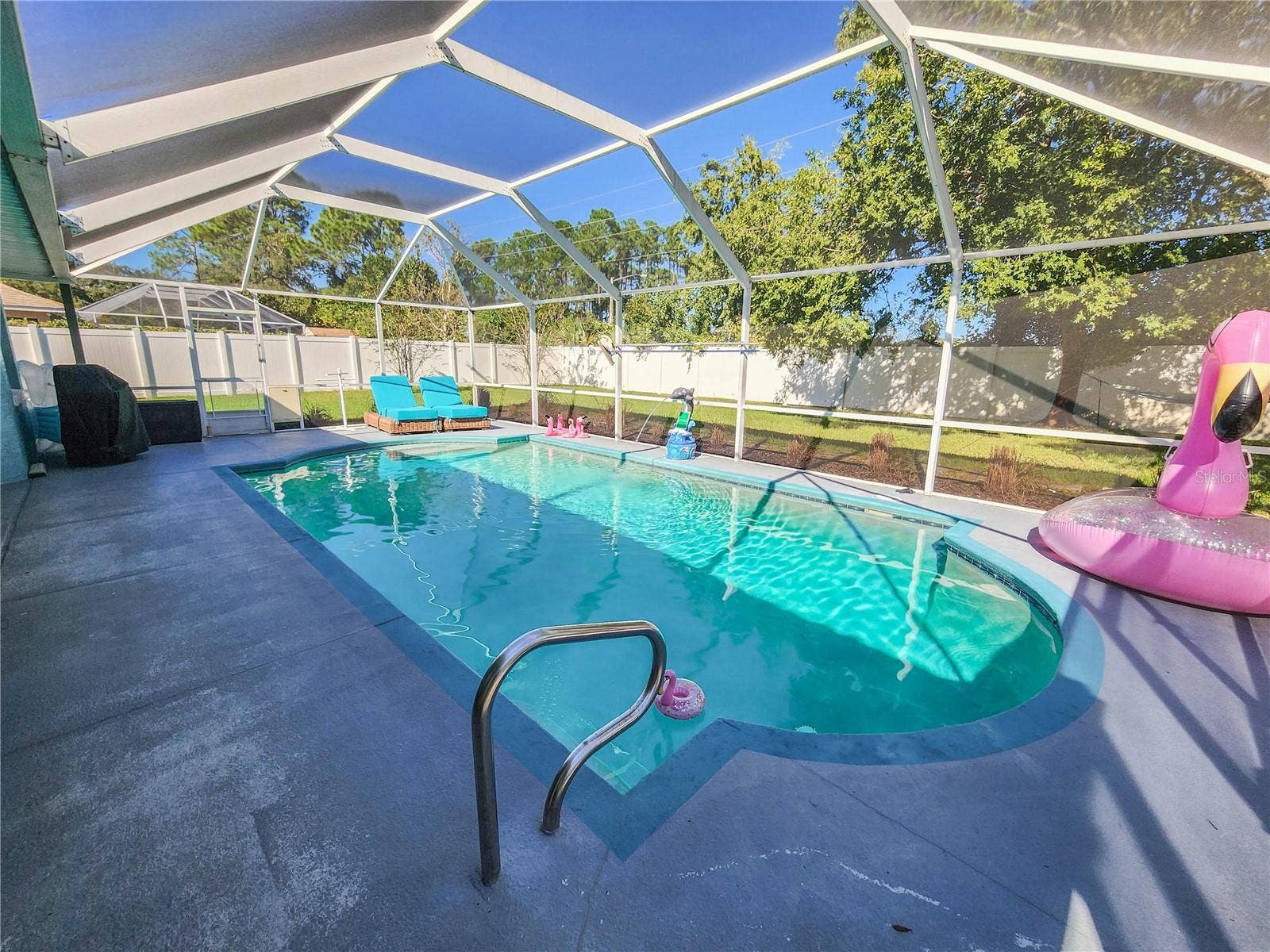 118 FERNDALE LANE, Palm Coast, FL 32137 Salt water heated pool