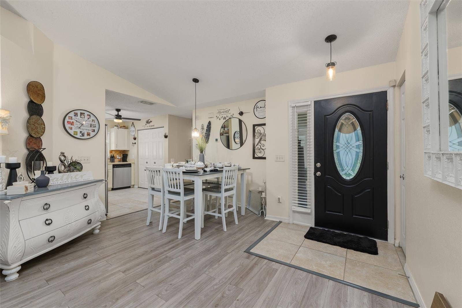37 POSTMAN LANE, Palm Coast, FL 32164 37 POSTMAN LANE, Palm Coast, FL 32164