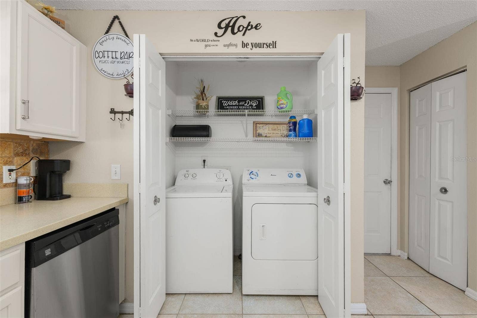37 POSTMAN LANE, Palm Coast, FL 32164 37 POSTMAN LANE, Palm Coast, FL 32164