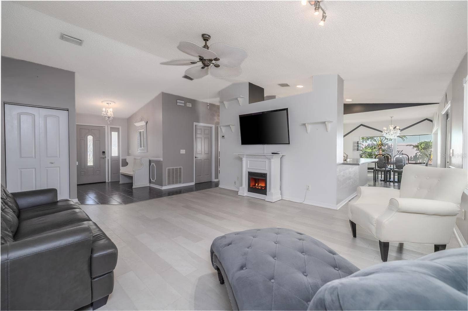 42 ZAUN TRAIL, Palm Coast, FL 32164