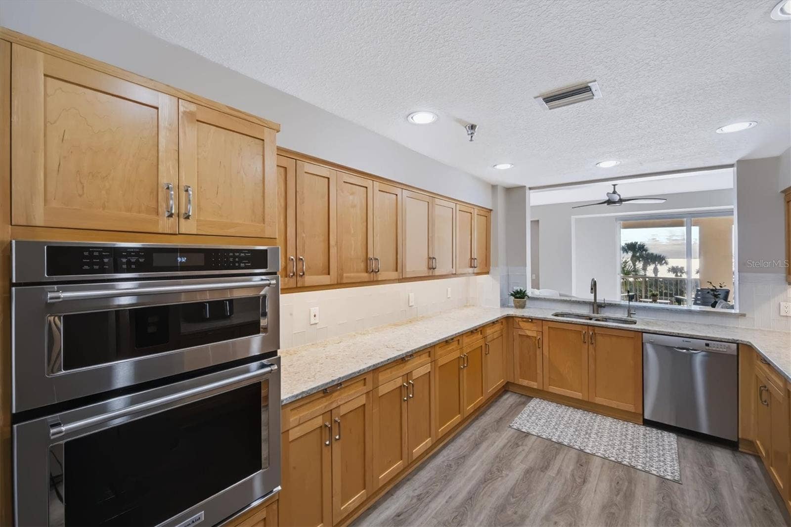 11 AVENUE DE LA MER, #1207, Palm Coast, FL 32137 11 AVENUE DE LA MER, #1207, Palm Coast, FL 32137