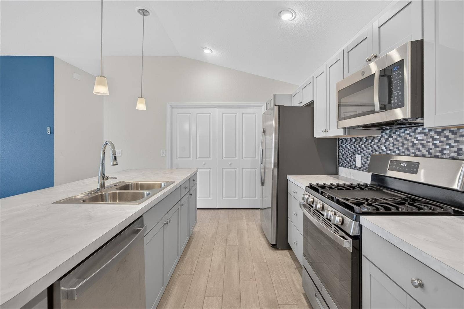 721 JOSEPH WAY, The Villages, FL 34762 721 JOSEPH WAY, The Villages, FL 34762