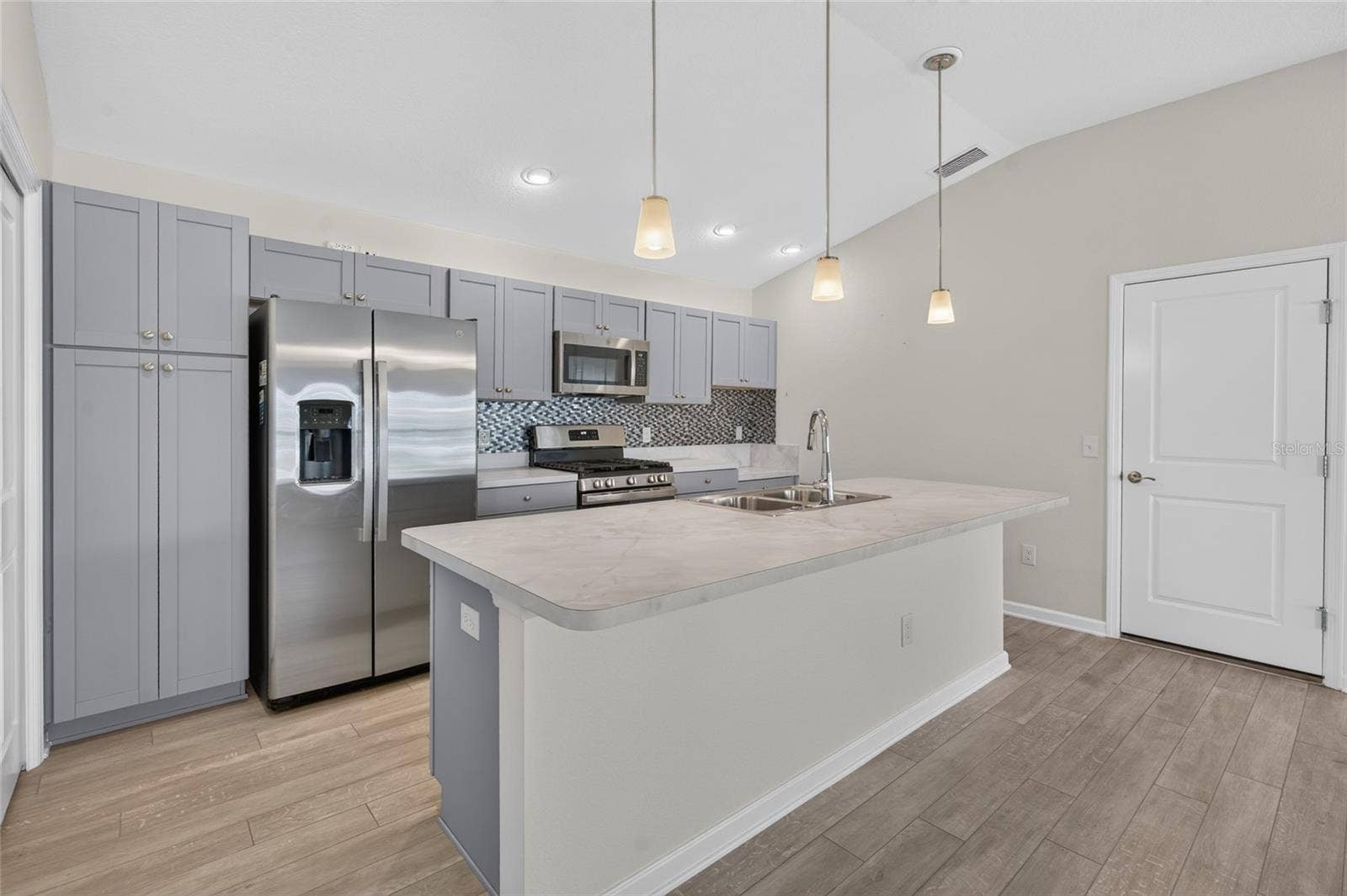 721 JOSEPH WAY, The Villages, FL 34762 721 JOSEPH WAY, The Villages, FL 34762