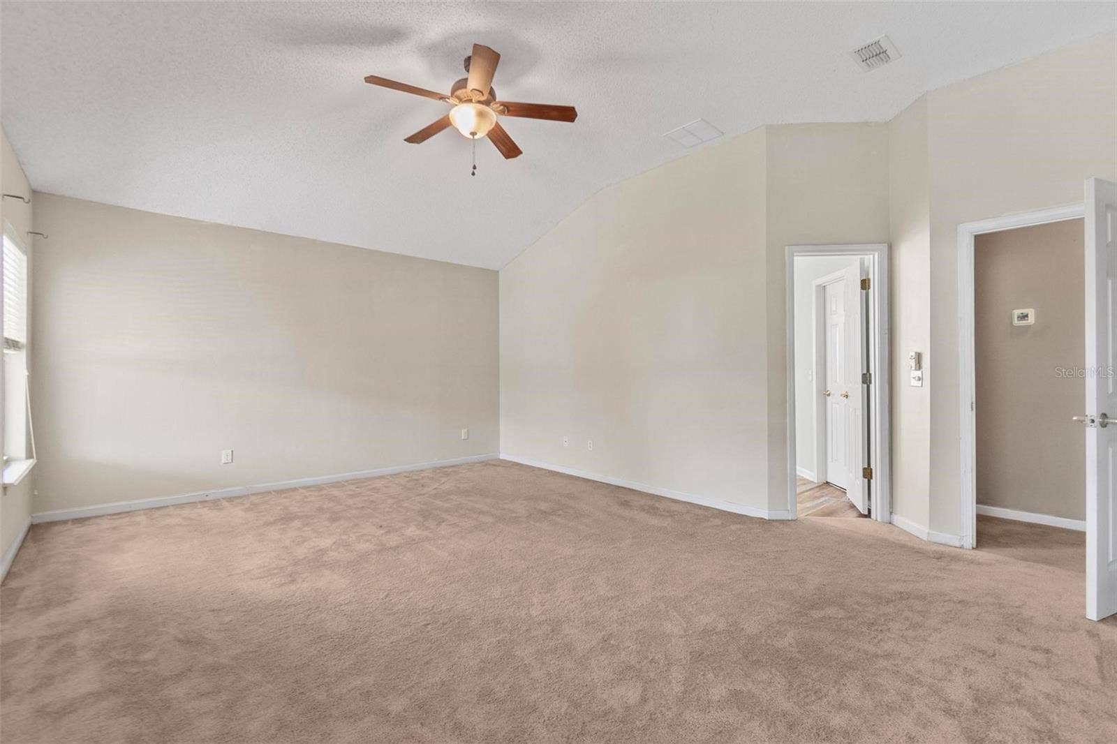 16 BEAUFORD LANE, Palm Coast, FL 32137 16 BEAUFORD LANE, Palm Coast, FL 32137