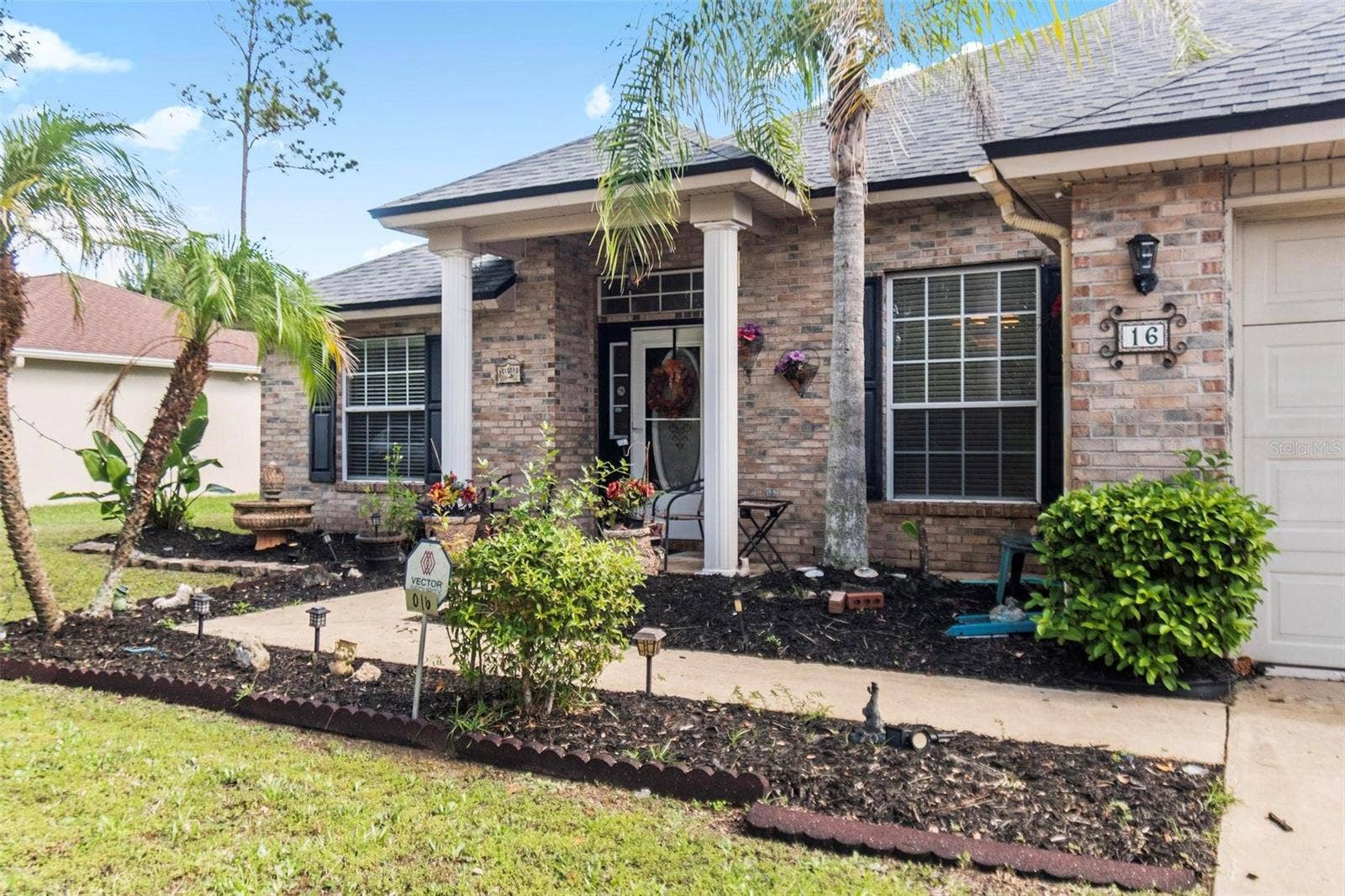 16 BEAUFORD LANE, Palm Coast, FL 32137 16 BEAUFORD LANE, Palm Coast, FL 32137