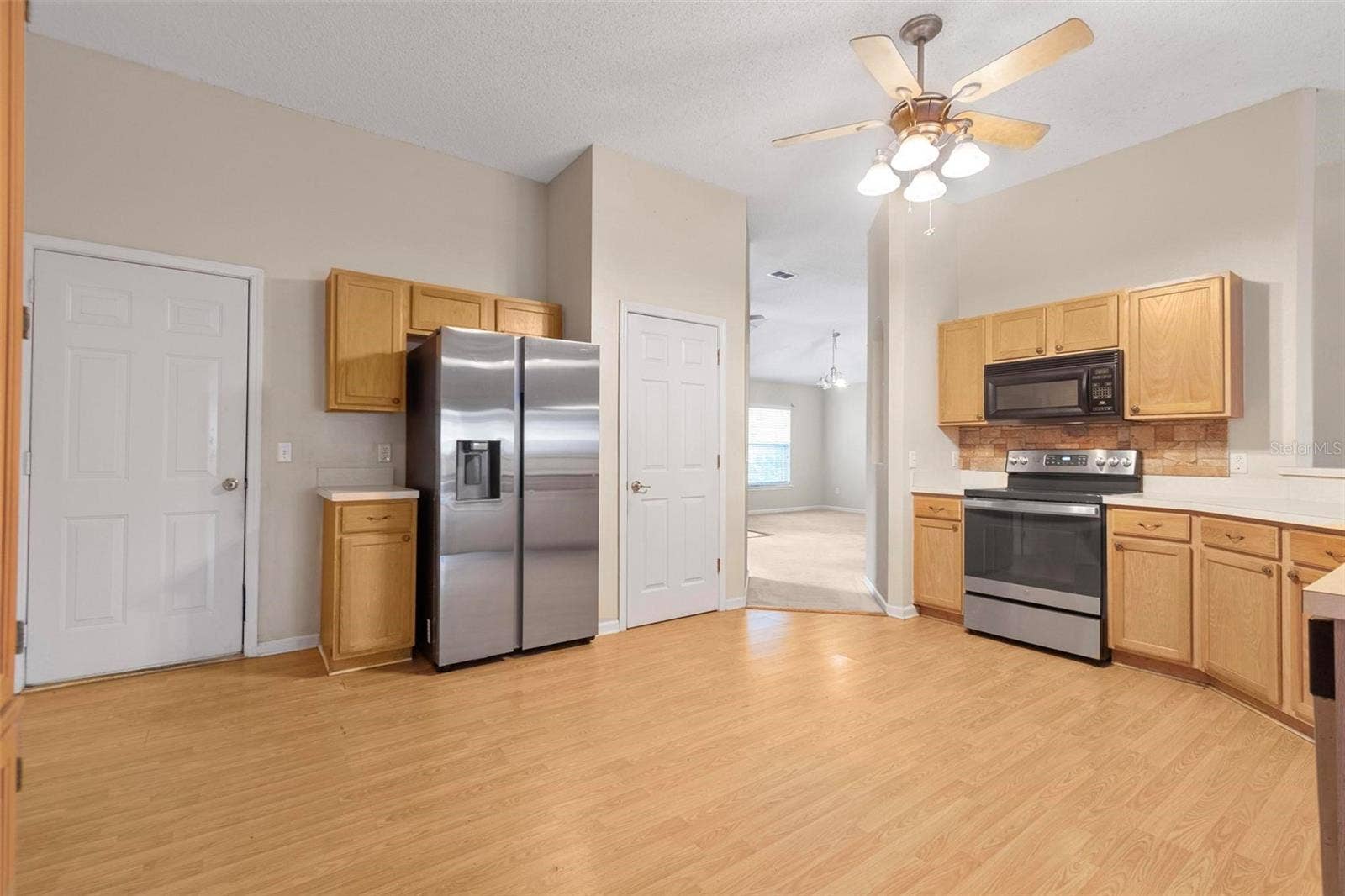16 BEAUFORD LANE, Palm Coast, FL 32137 16 BEAUFORD LANE, Palm Coast, FL 32137
