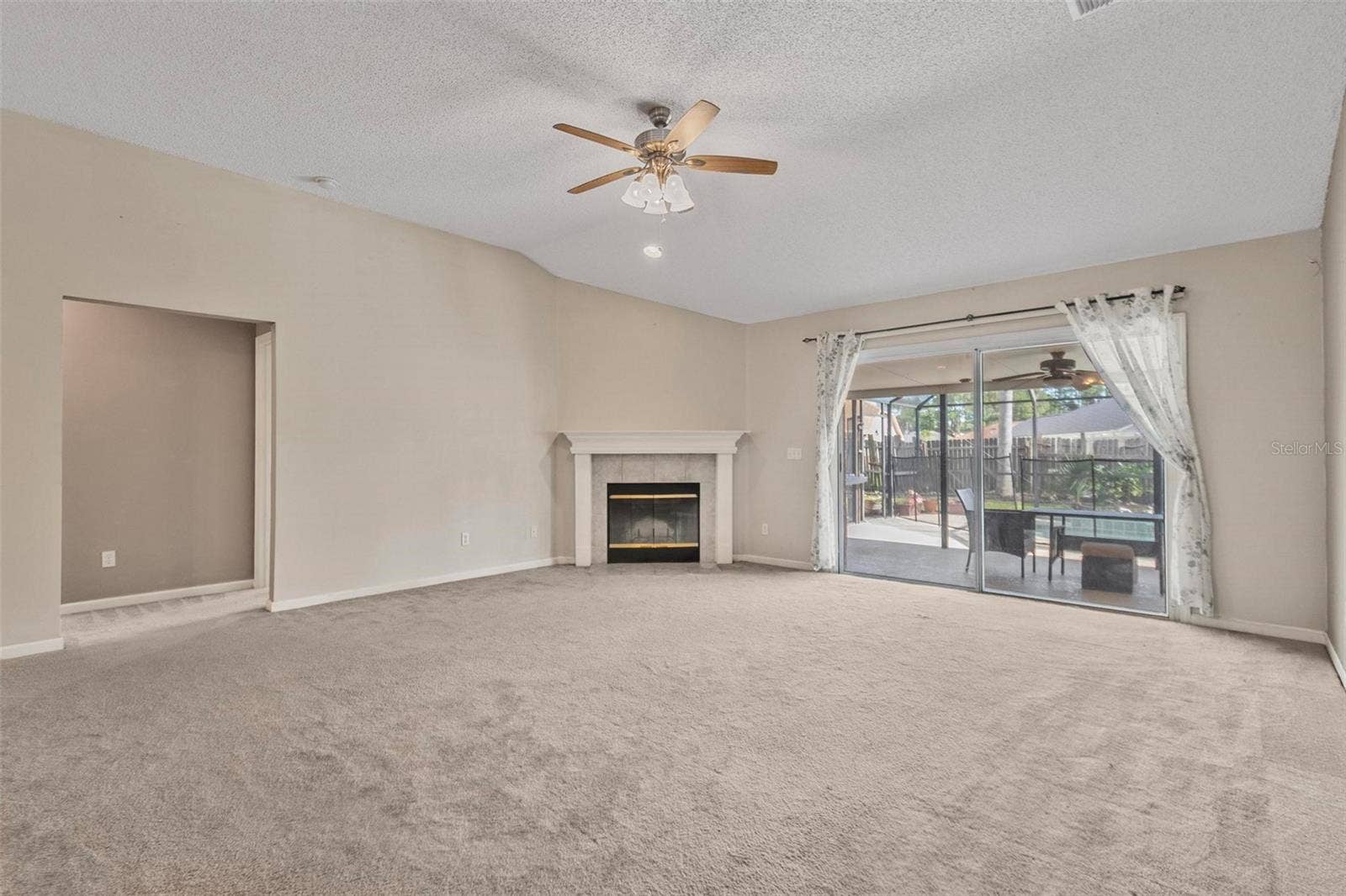 16 BEAUFORD LANE, Palm Coast, FL 32137 16 BEAUFORD LANE, Palm Coast, FL 32137