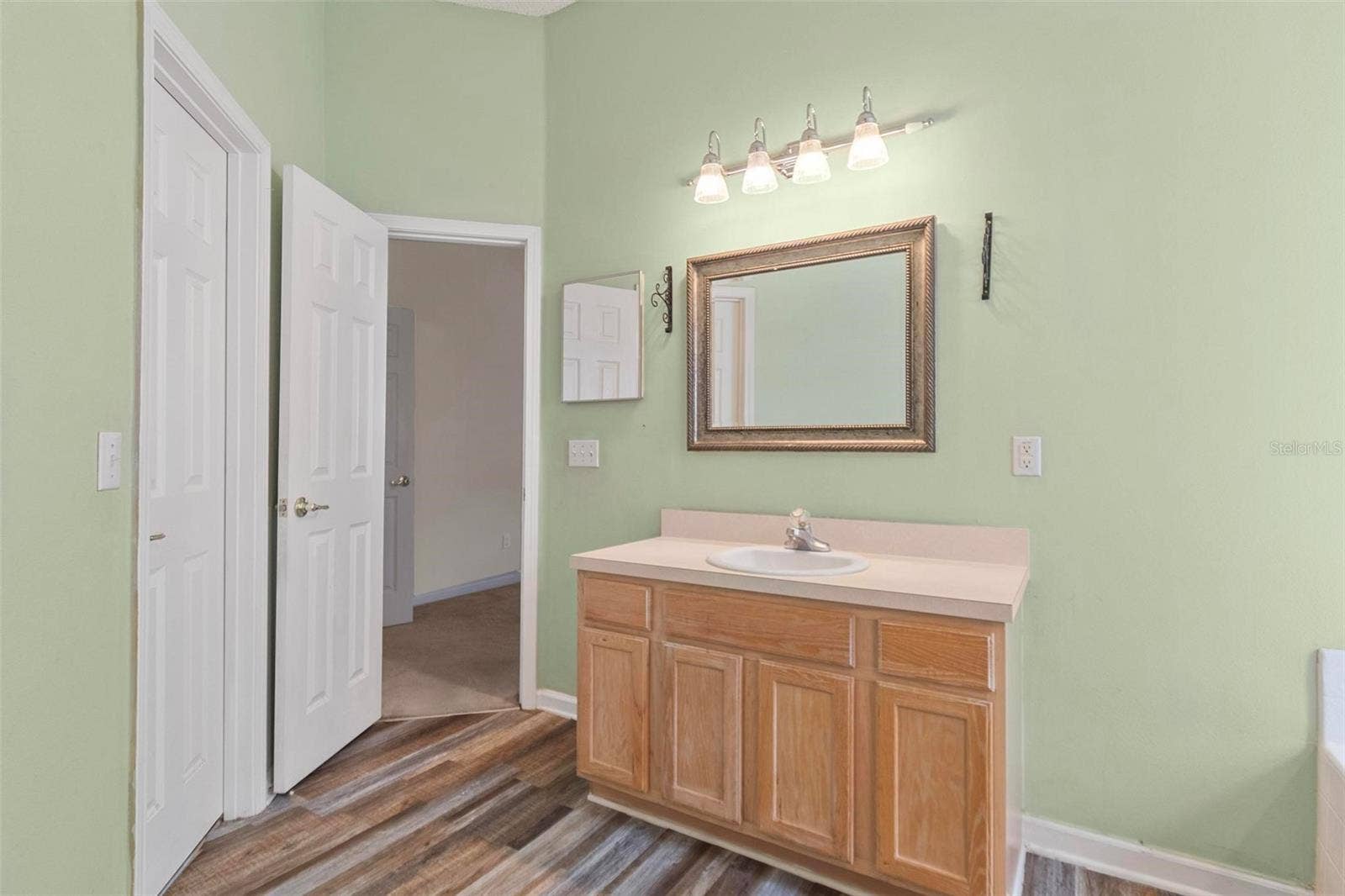 16 BEAUFORD LANE, Palm Coast, FL 32137 16 BEAUFORD LANE, Palm Coast, FL 32137