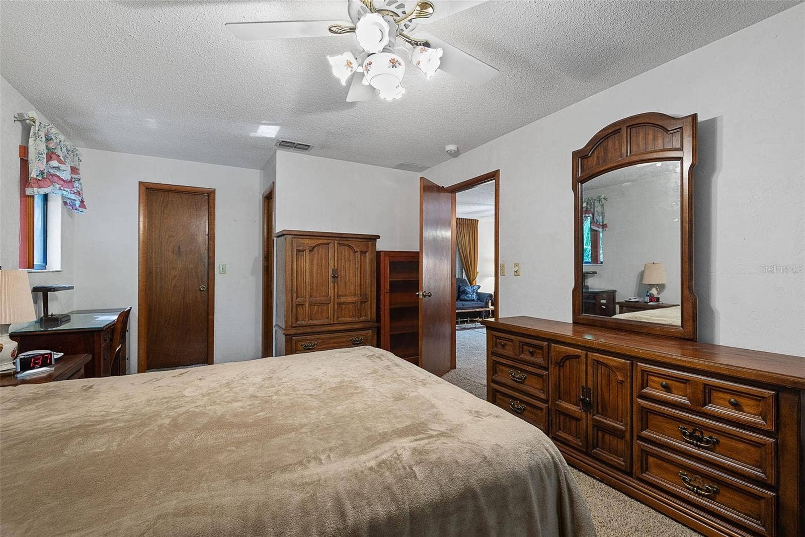 75 TIMBERLAKE LANE, Ormond Beach, FL 32174 75 TIMBERLAKE LANE, Ormond Beach, FL 32174