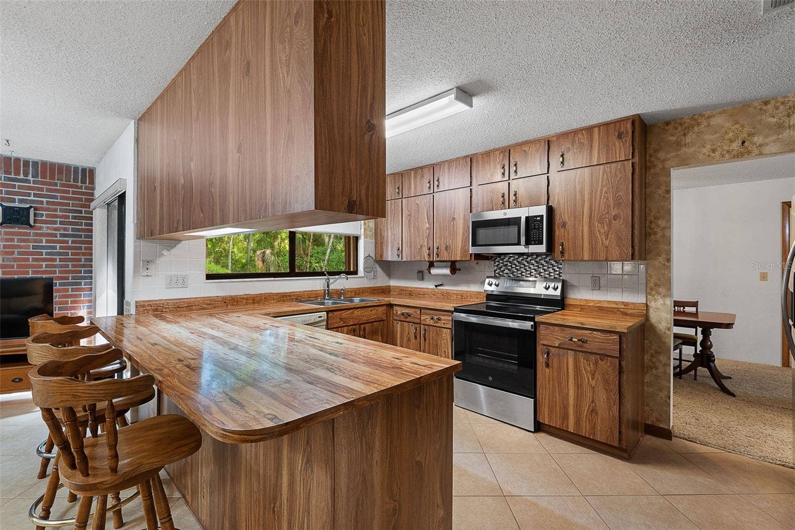 75 TIMBERLAKE LANE, Ormond Beach, FL 32174 75 TIMBERLAKE LANE, Ormond Beach, FL 32174