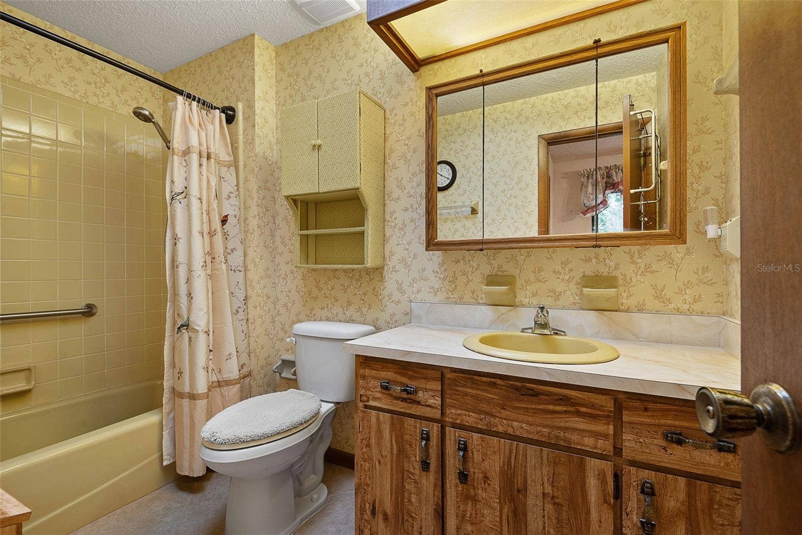 75 TIMBERLAKE LANE, Ormond Beach, FL 32174 75 TIMBERLAKE LANE, Ormond Beach, FL 32174