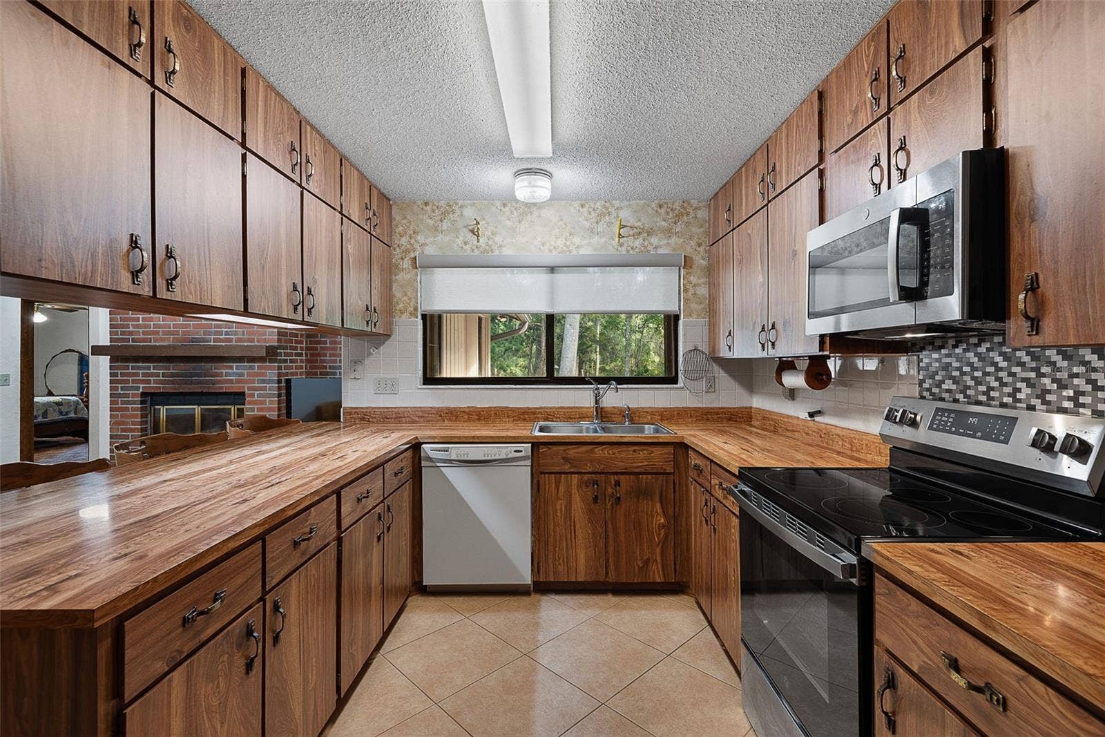75 TIMBERLAKE LANE, Ormond Beach, FL 32174 75 TIMBERLAKE LANE, Ormond Beach, FL 32174
