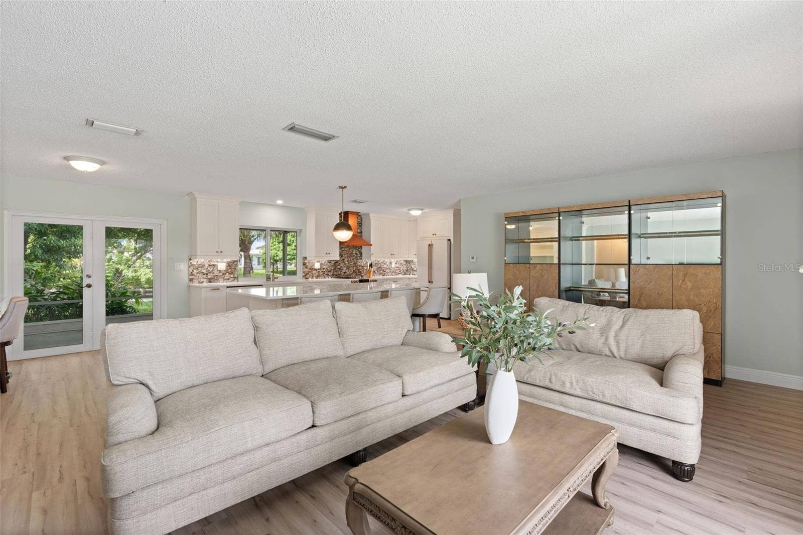1045 NW 69TH AVENUE, Margate, FL 33063 1045 NW 69TH AVENUE, Margate, FL 33063