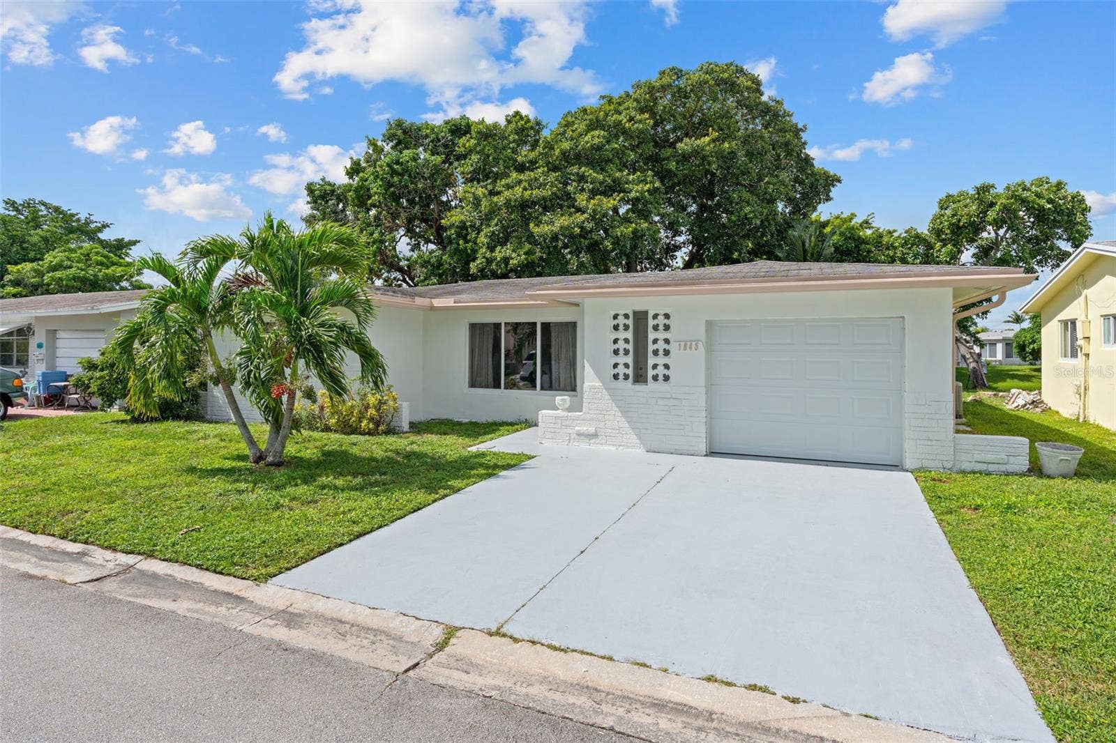 1045 NW 69TH AVENUE, Margate, FL 33063 1045 NW 69TH AVENUE, Margate, FL 33063