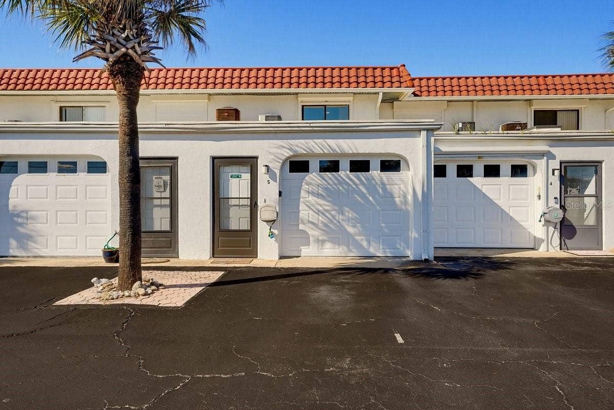 3900 S OCEAN SHORE BOULEVARD, #5, Flagler Beach, FL 32136 3900 S OCEAN SHORE BOULEVARD, #5, Flagler Beach, FL 32136