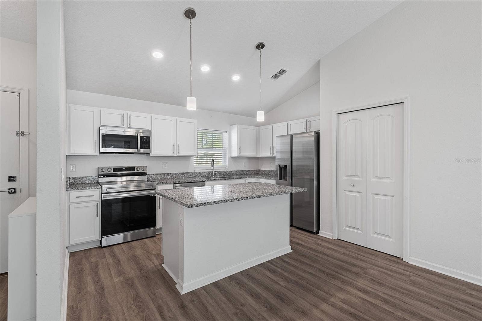 5 WHISANT PLACE, Palm Coast, FL 32164 5 WHISANT PLACE, Palm Coast, FL 32164