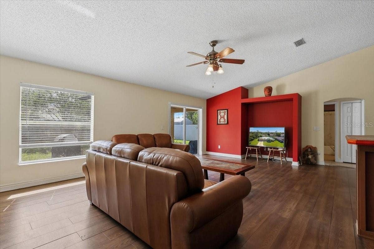 92 ROBINSON DRIVE, Palm Coast, FL 32164