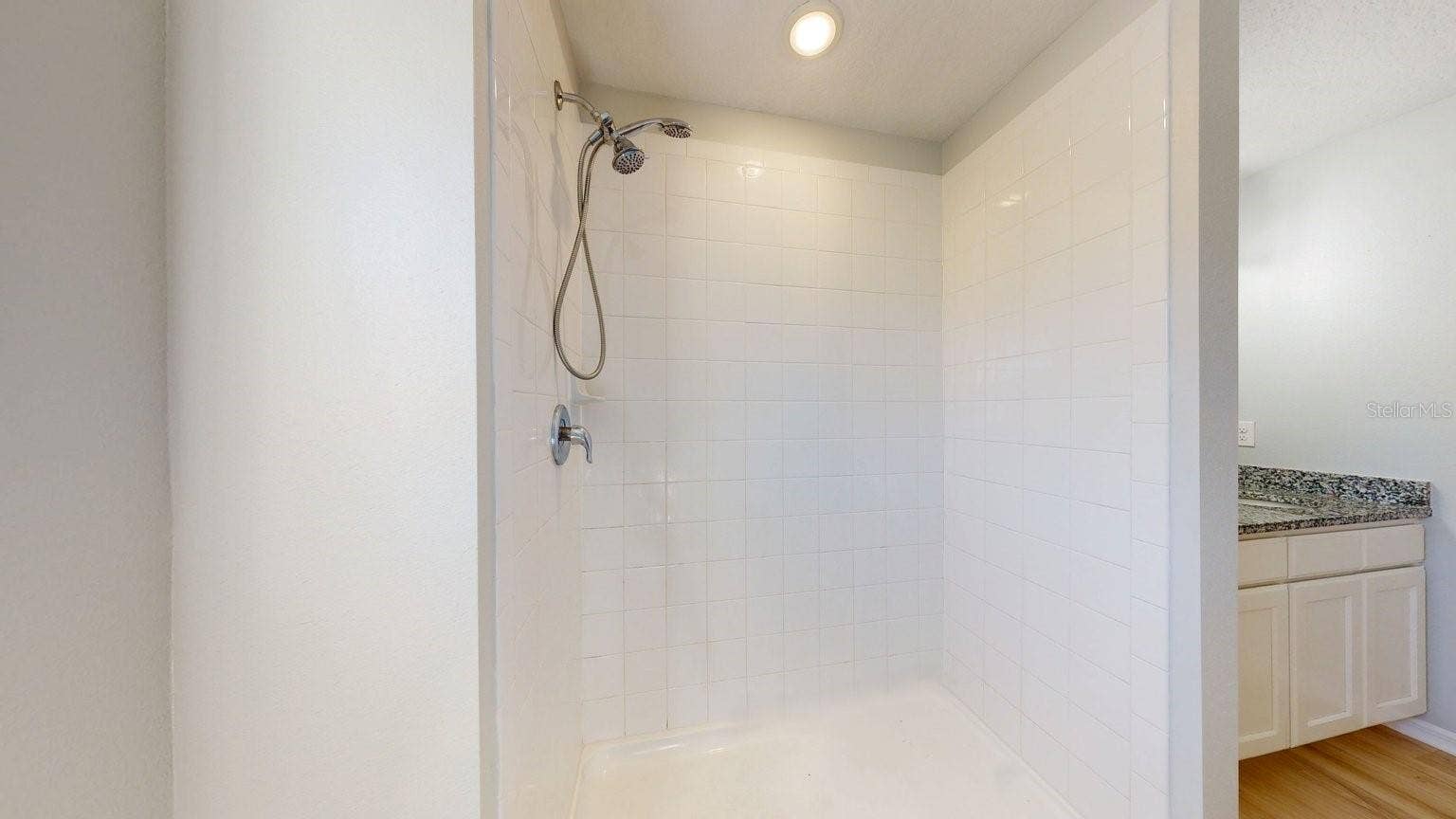 4 ROUND TREE DRIVE, Palm Coast, FL 32164