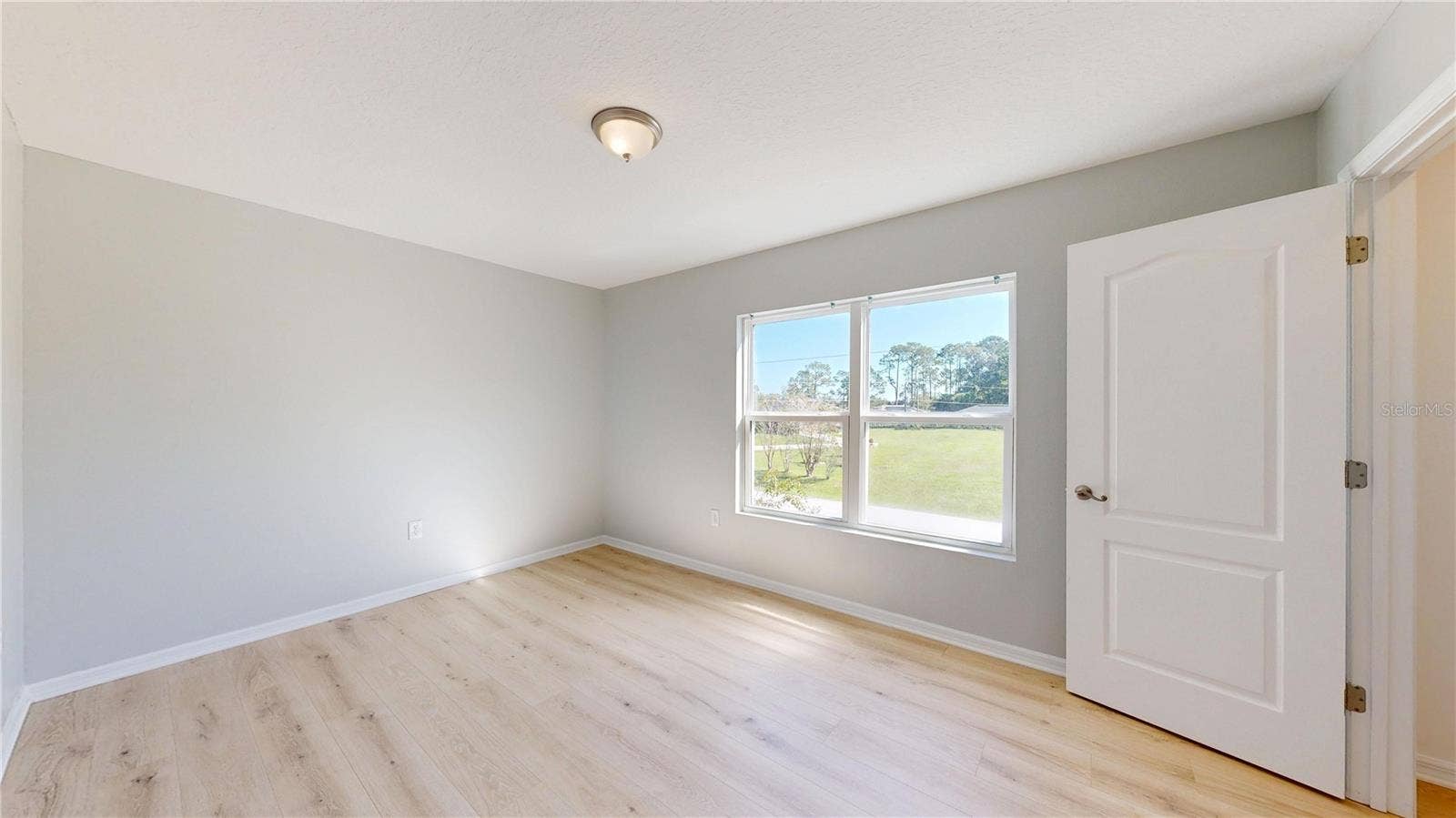 4 ROUND TREE DRIVE, Palm Coast, FL 32164