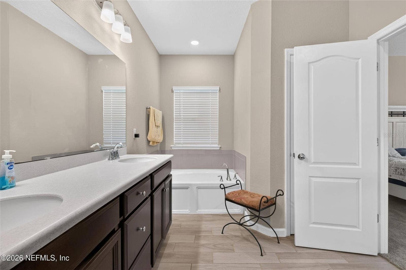 10399 PAVNES CREEK DRIVE, Jacksonville, FL 32223 10399 PAVNES CREEK DRIVE, Jacksonville, FL 32223