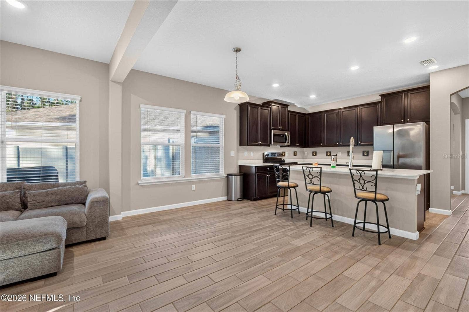 10399 PAVNES CREEK DRIVE, Jacksonville, FL 32223 10399 PAVNES CREEK DRIVE, Jacksonville, FL 32223