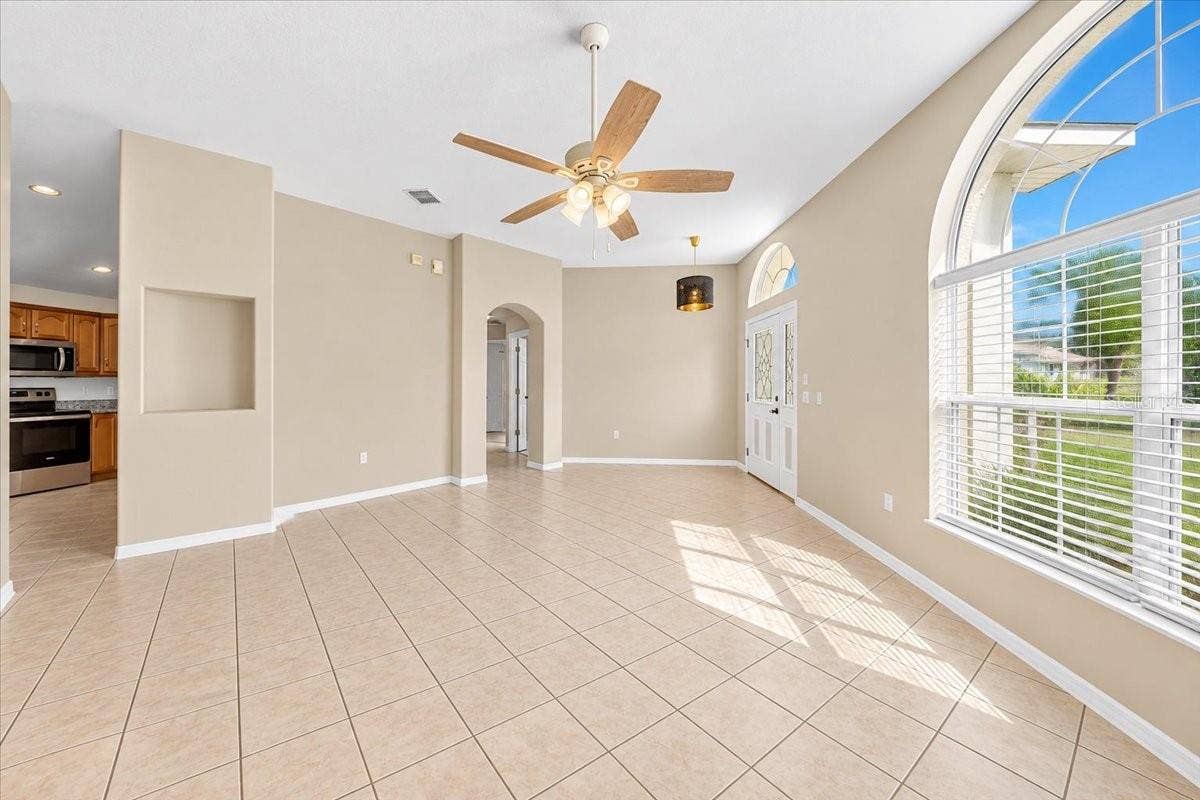 3 LEWIS DRIVE, Palm Coast, FL 32137 3 LEWIS DRIVE, Palm Coast, FL 32137
