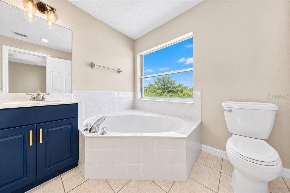 3 LEWIS DRIVE, Palm Coast, FL 32137 3 LEWIS DRIVE, Palm Coast, FL 32137