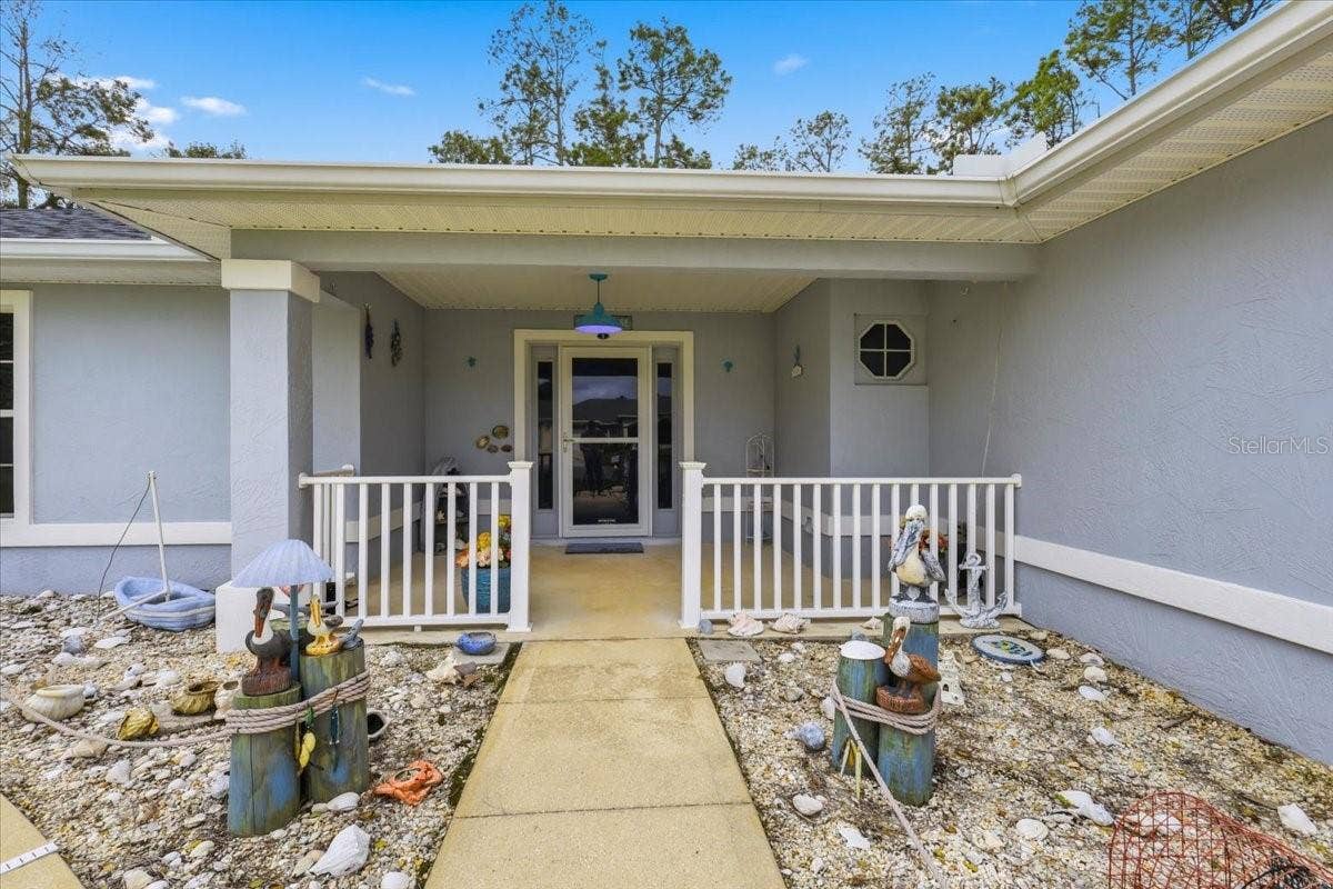 3 RYMM PLACE, Palm Coast, FL 32164 FRONT PORCH