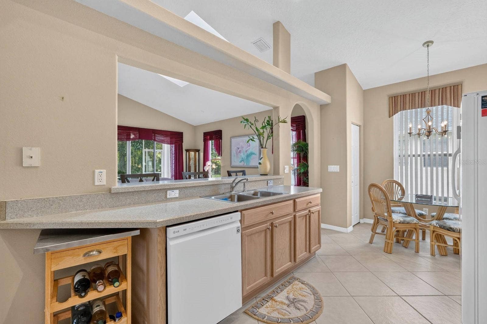 142 RAINTREE CIRCLE, Palm Coast, FL 32164 142 RAINTREE CIRCLE, Palm Coast, FL 32164