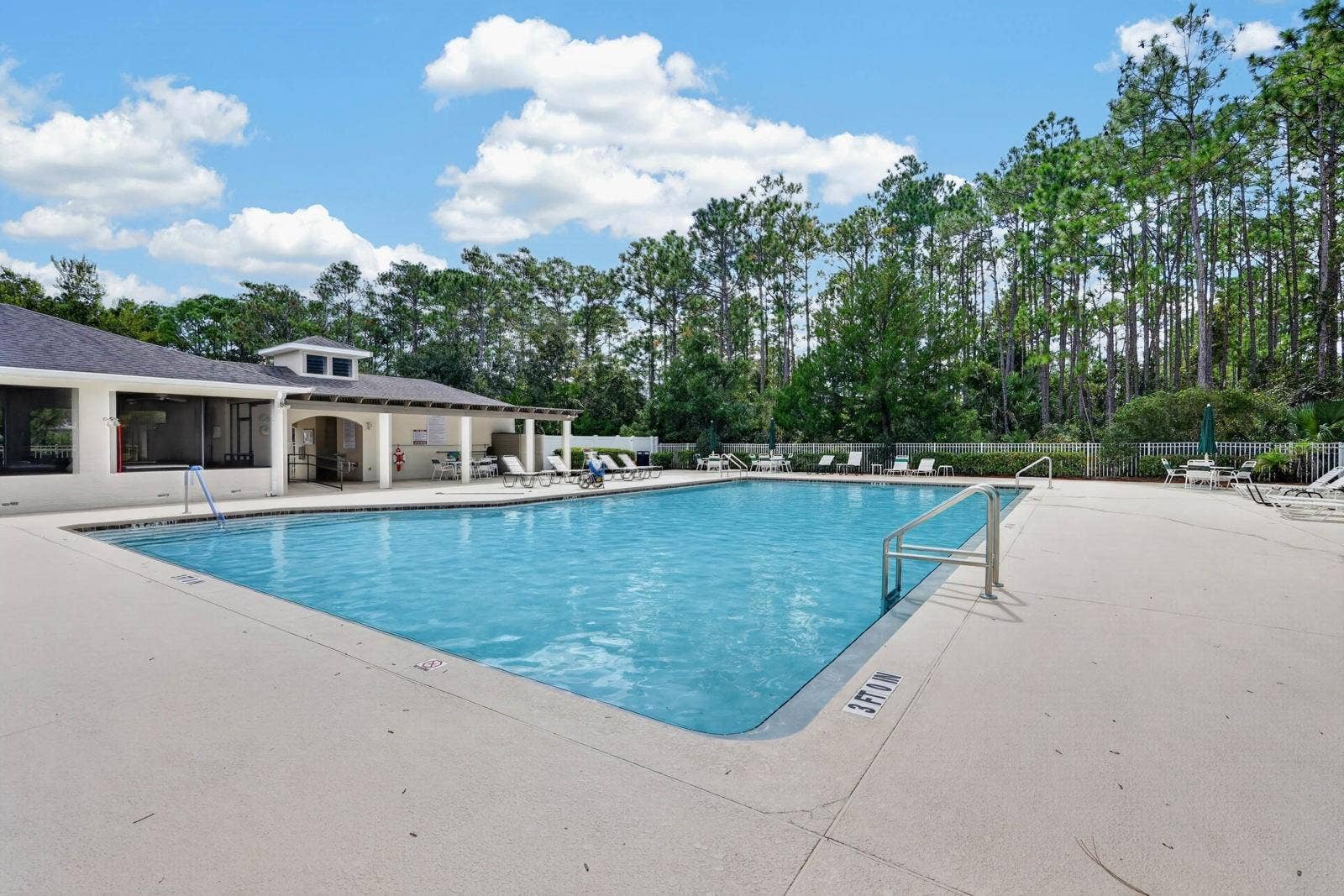 142 RAINTREE CIRCLE, Palm Coast, FL 32164 142 RAINTREE CIRCLE, Palm Coast, FL 32164