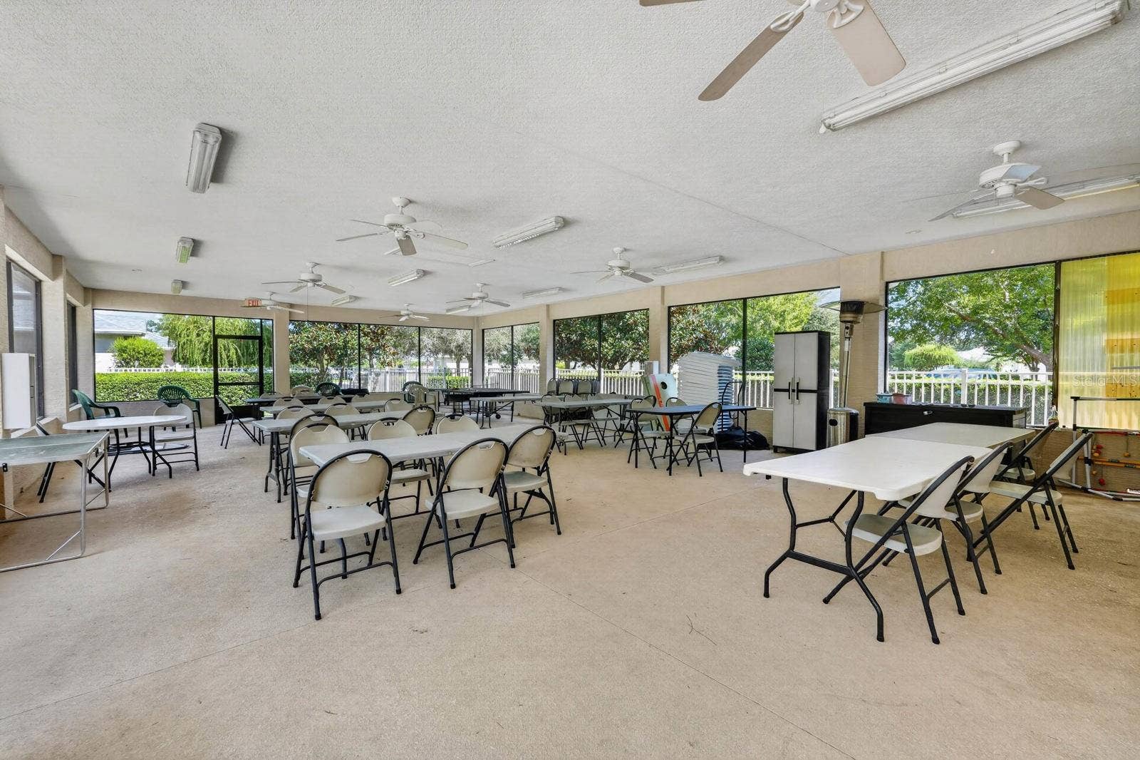 142 RAINTREE CIRCLE, Palm Coast, FL 32164 142 RAINTREE CIRCLE, Palm Coast, FL 32164