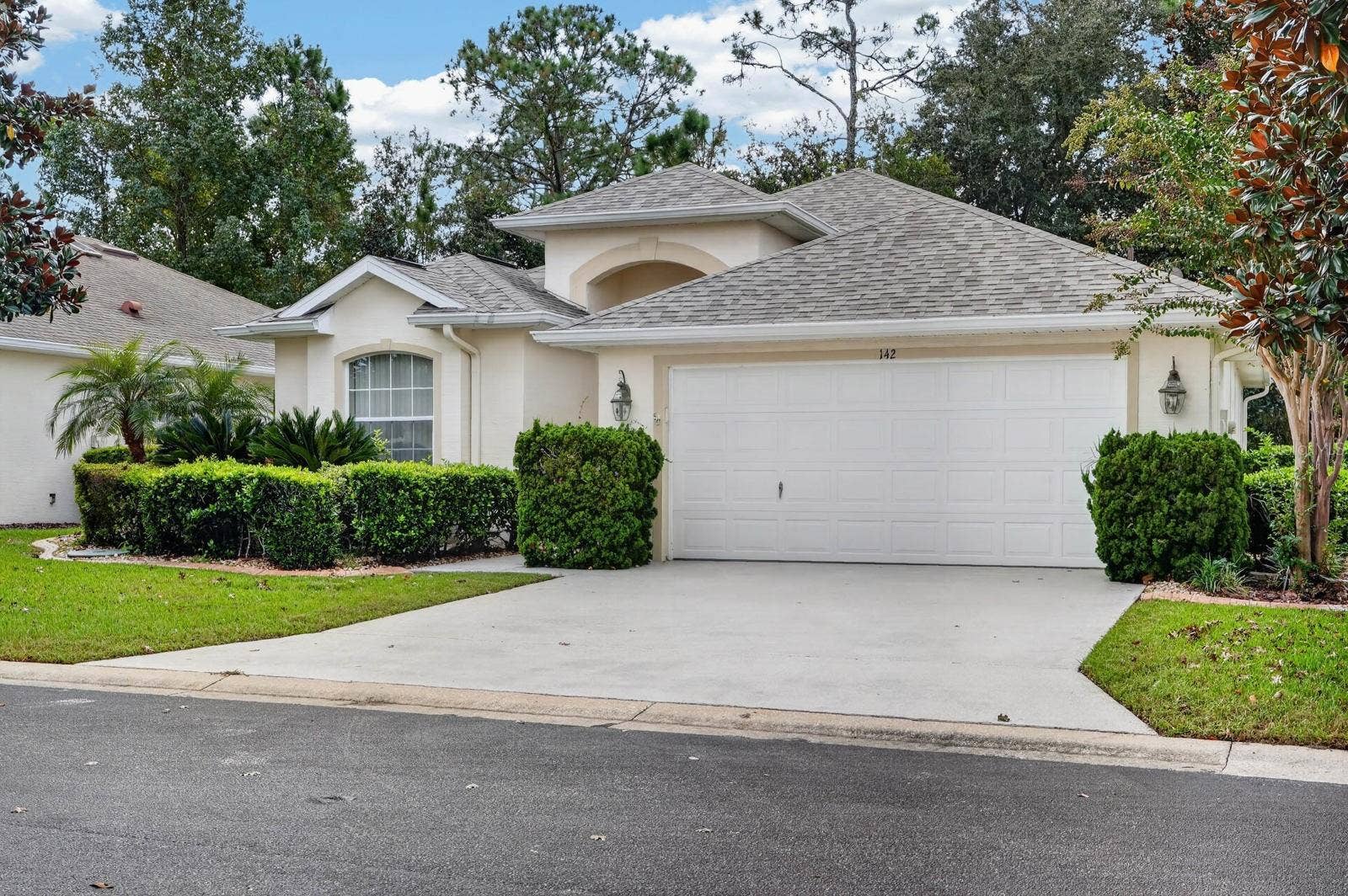 142 RAINTREE CIRCLE, Palm Coast, FL 32164 142 RAINTREE CIRCLE, Palm Coast, FL 32164