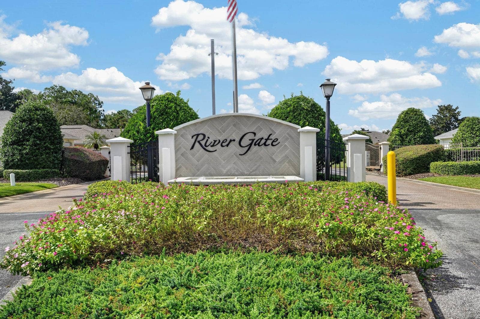 142 RAINTREE CIRCLE, Palm Coast, FL 32164 142 RAINTREE CIRCLE, Palm Coast, FL 32164